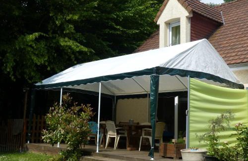 Canaples House | ici et la