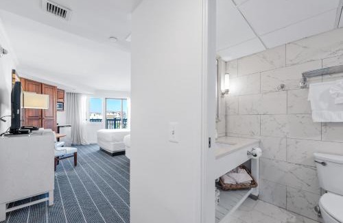 Avalon Resort | ICONA Avalon