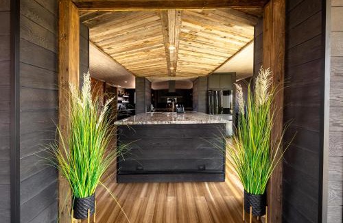 Yucca Valley Villa | Iconic 7,000sf Glass Villa with 2 Pools on 350 Acres