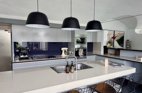 Peka Peka House | Iconic & Curvaceous Beach House