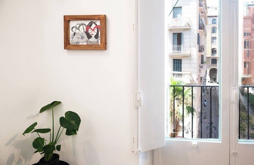 El Born Apartment | Iconic Gothic Quarter apartment, Stunning Views, WiFi, AC. Best location!