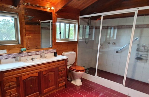 Newham House | Iconic location