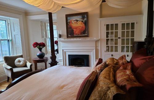 Downtown Halifax House | Iconic Luxurious Downtown Building History Galore