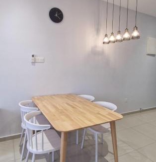 Kampung Sungai Nibong Apartment | Iconic Regency by BNB4U