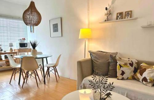 Semanggi Apartment | ICONiC SUDIRMAn PaRK RESIDENcE APARTMENT COZY two bedroom family friendly stylish design