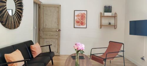 Saint-Avertin Apartment | Idéal ! Calme, lumineux, rack vélo, wifi