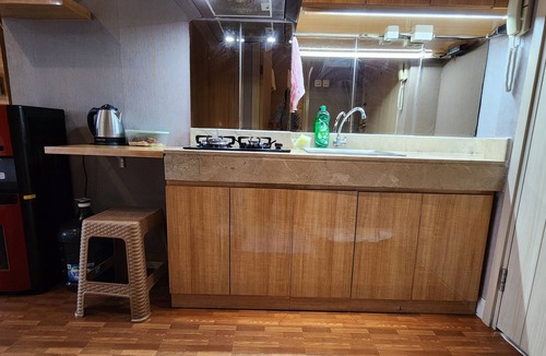 Old Jakarta Apartment | Studio17 @Elpis Kemayoran Free Netflix Disney WeTV