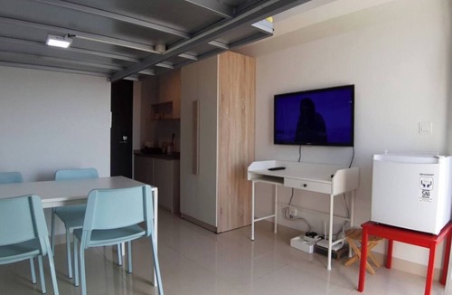 Jakarta Apartment | CGK airport transfer, 24H security-CCTV, early check-in & late check-out. T&C