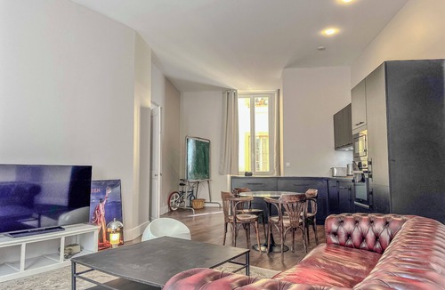 Secteur 2 Apartment | #ID | Le Notre Dame 🎈