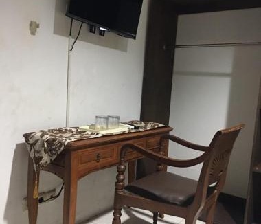 Kuta Hotel | RBE Hotel Kuta 4- 5 Min to Airport&Beach by Micky Studio