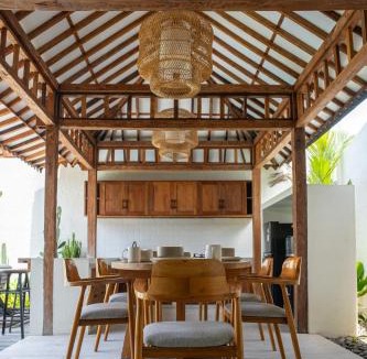 Kuta Villa | Tuluscoliving Villa Kuta 3, 3 Bedroom & 3 Bathroom