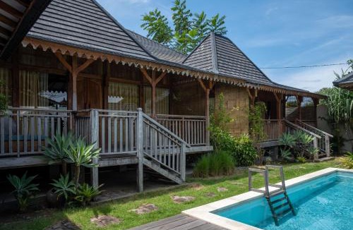 Kuta Villa | Tuluscoliving Villa Kuta 3, 3 Bedroom & 3 Bathroom