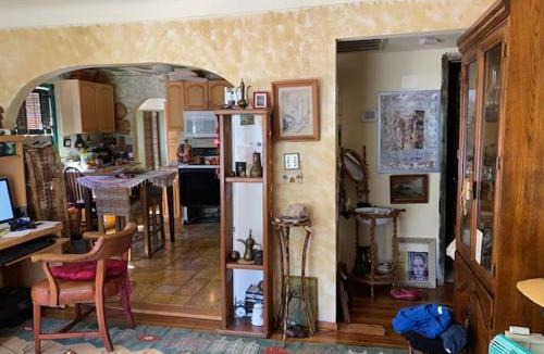 St. Petersburg Ski Chalet | Ida's Garden