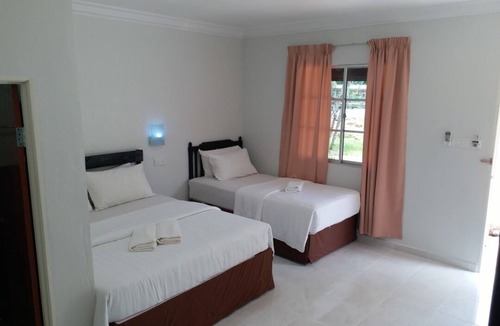 Kuala Teriang House | Idaman Guesthouse