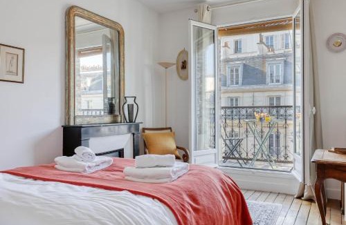 5th Arrondissement Apartment | Ideal 1 Bd Flat with Balcony - Paris 05