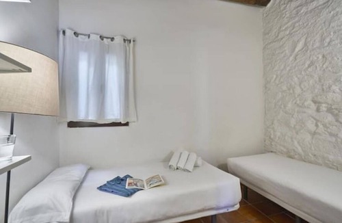 El Raval Apartment | Ideal 2bedroom city centre-Plaza Cataluña -parking