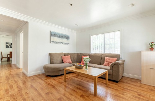 Alhambra House | Ideal Alhambra Home for Family Vacations