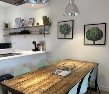 Redcliffe House | Ideal Bristol getaway - 3 bed harbourside home