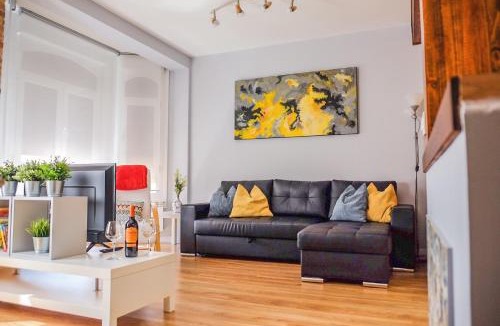Logrono City Centre Apartment | IDEAL & CENTRO, tranquilo GARAJE GRATIS y 2 baños