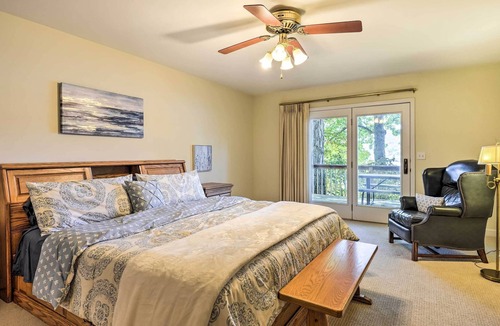 Soddy-Daisy House | Ideal Chickamauga Lake Home + Dock & Fire Pit