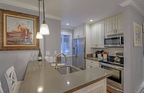 Tahoya Shores Condo | Ideal Couple, Small Family Getaway, Lakefront Complex w/Private Beach/Pool by Tahoe Time VR