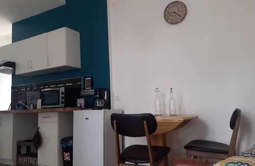 Bagneres-de-Bigorre Apartment | Ideal cure Apartment ground floor 1 bedroom