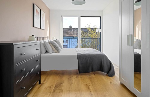 Dietikon District Apartment | Ideal Dietikon 3.5 Room w/ W/D & Storage, 14 min to Market, by Blueground