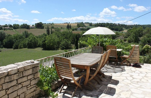 Pierrerue House | Ideal for 3 couples or 1 family!