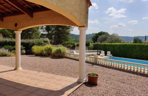 Cessenon-sur-Orb Villa | Ideal for family & friends to enjoy a holiday together, but have your own space.