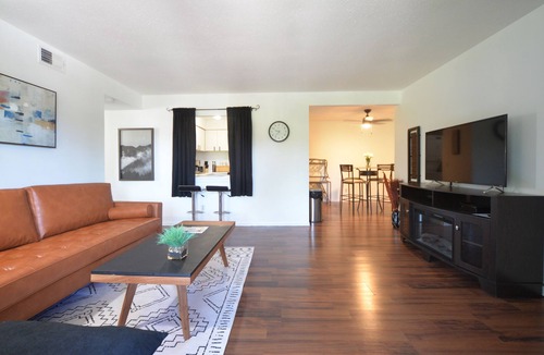 Mehlville Condo | ★ Ideal for Families and Business Professionals ★