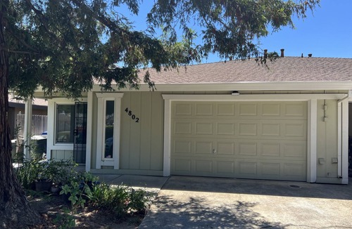 Fair Oaks House | Ideal for Families Clean, Modern & Spacious 2BR