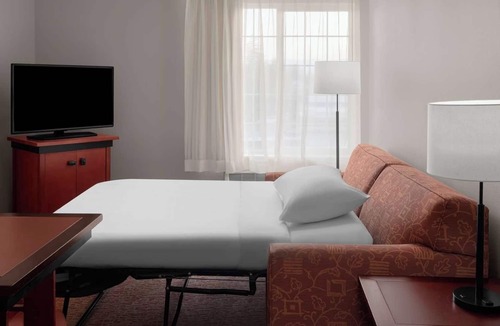 Snail Hotel | Ideal for Groups: 3 Suites w/Kitchen & Separate Living Area, Pets Are Allowed