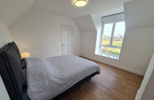 Festubert Apartment | Ideal for professionals on assignment