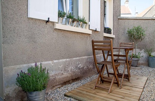 Lion-sur-Mer House | Ideal for two people