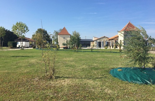 Barbezieux-Saint-Hilaire House | ideally placed country house