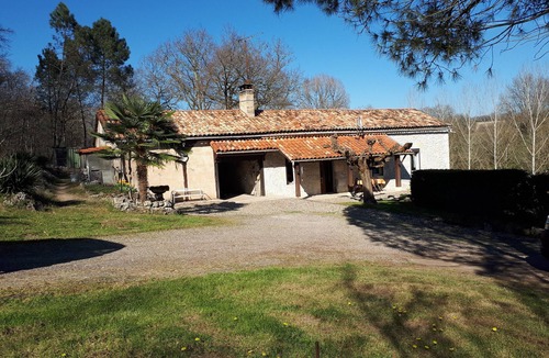 Barbaste House | Ideal Getaway by the River – Comfortable House with Nature Activities in Nérac