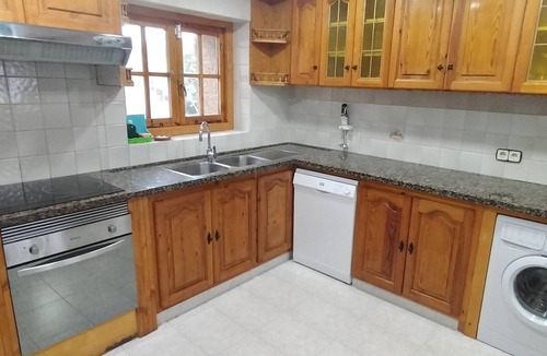 Fonollosa Cottage | Ideal house for families (pet friendly).
