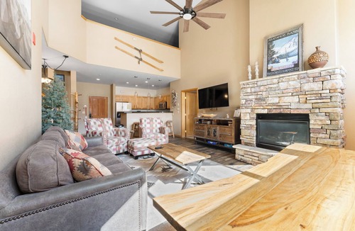 Mountain House Condo | Ideal Location Between River Run & Mountain House Base Area w/Mountain Views