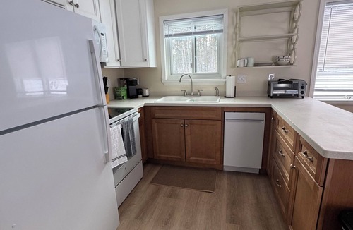 Naples Apartment | Ideal location for adventure all year round