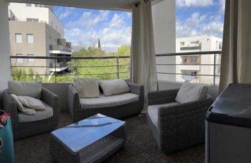 Lemasson Apartment | Ideal location
