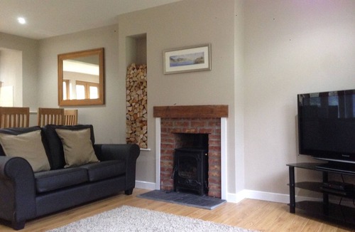 Duror Cottage | IDEAL LOCATION, SITUATED BETWEEN OBAN AND FORT WILLIAM