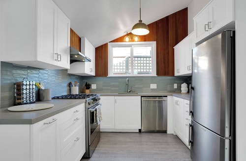 Capitola House | IDEAL LOCATION! Steps 2 Beach,Shops,Dining/Great Yard 4 BBQ