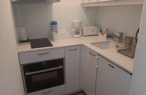 Le Penon Apartment | Ideal Location: Steps from Beach & Shops in Seignosse