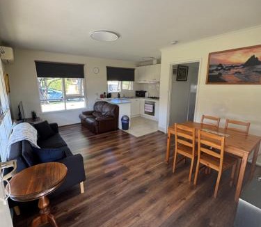 Mentone Villa | Ideal Melbourne Seaside Home