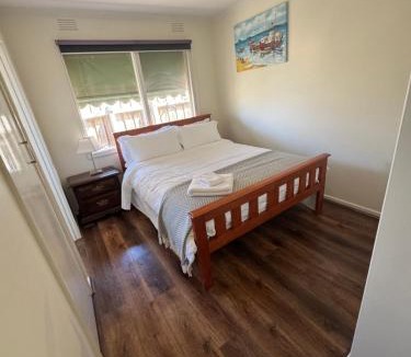 Mentone Villa | Ideal Melbourne Seaside Home