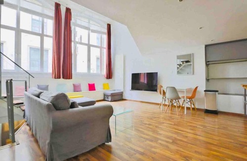 Nancy City Centre Apartment | Idéal pros et tourisme - Le Loft de Guise avec Parking privé