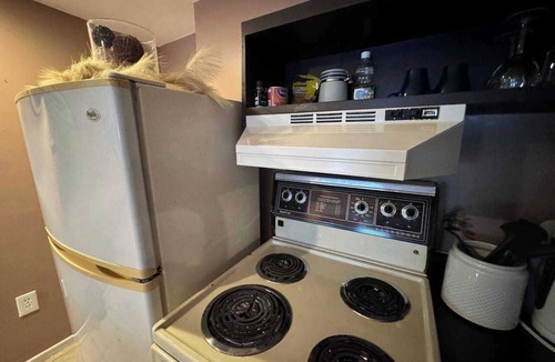 North End Apartment | Ideal Stay for City Explorers