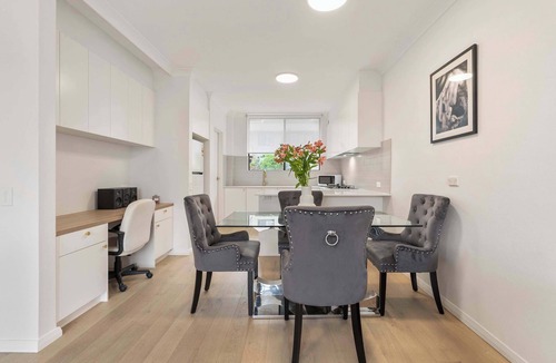 Fairlight Apartment | Ideal Sydney Escape