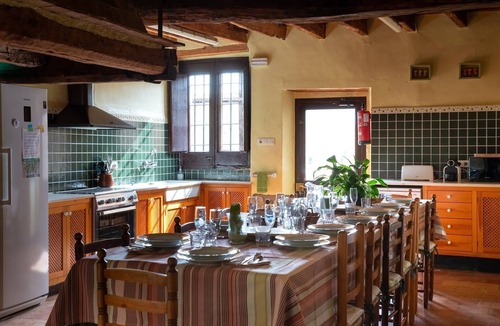 Aiguaviva Villa | Ideal vacation home for families with children
