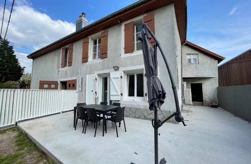Celles-sur-Plaine Apartment | Ideally located on the greenway